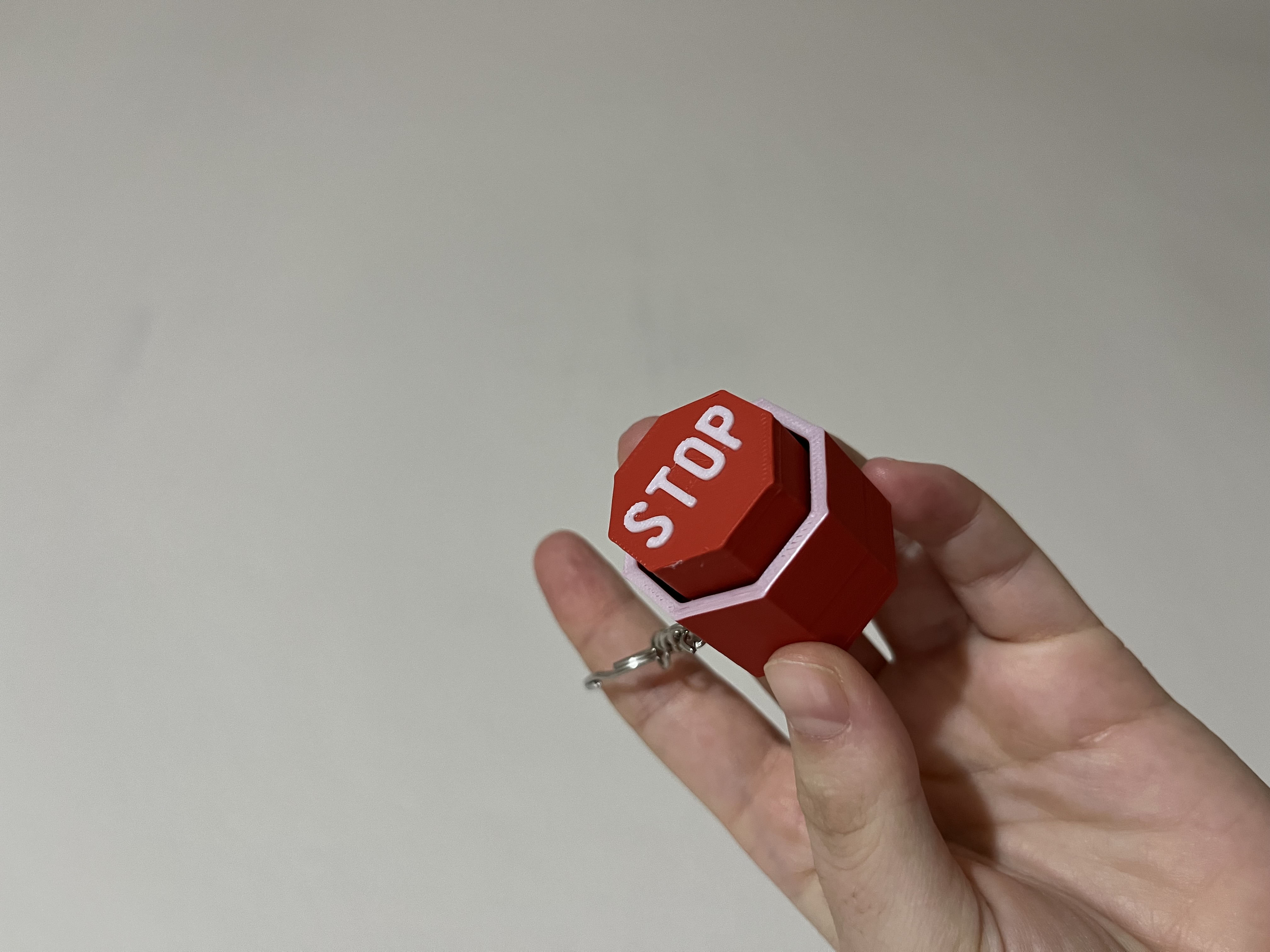 Clickerli Stop Anahtarlık - Görsel 2