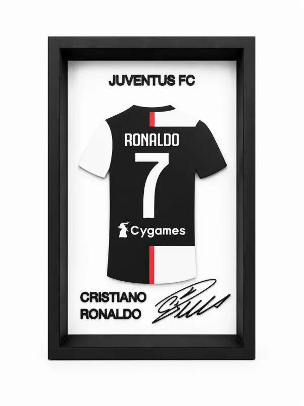 Juventus Cristiano Ronaldo İmzalı Forma Çerçevesi 1
